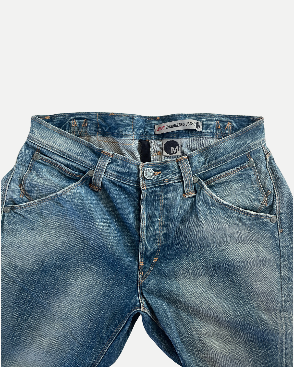 Levi's Engineered buckle shorts ☆ size M