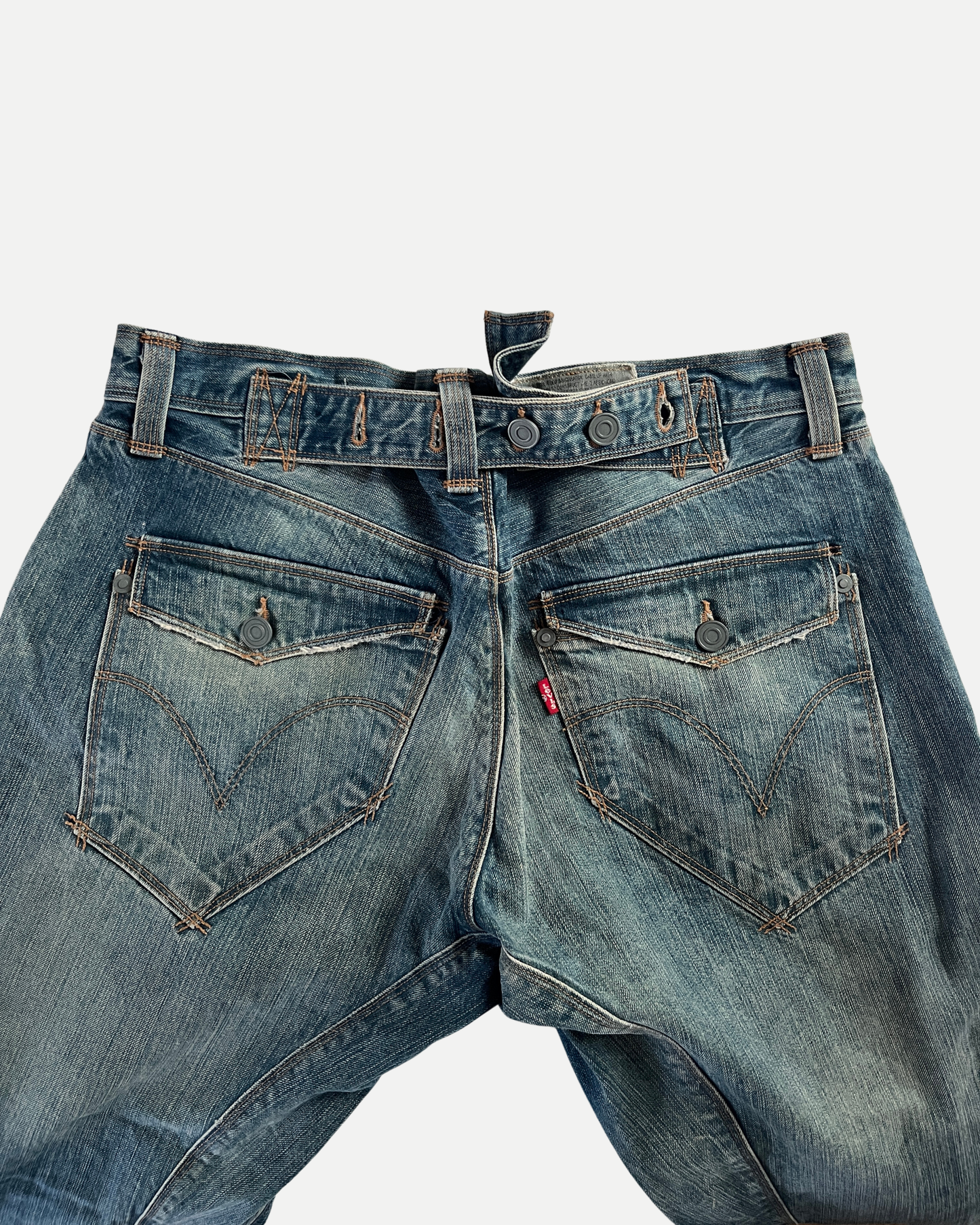 Levi's Engineered buckle jeans ☆ size 33x34