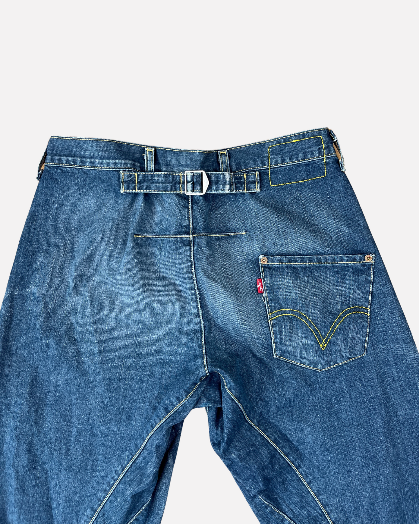 rare Levi's Engineered buckle jeans ☆size 30 x 34