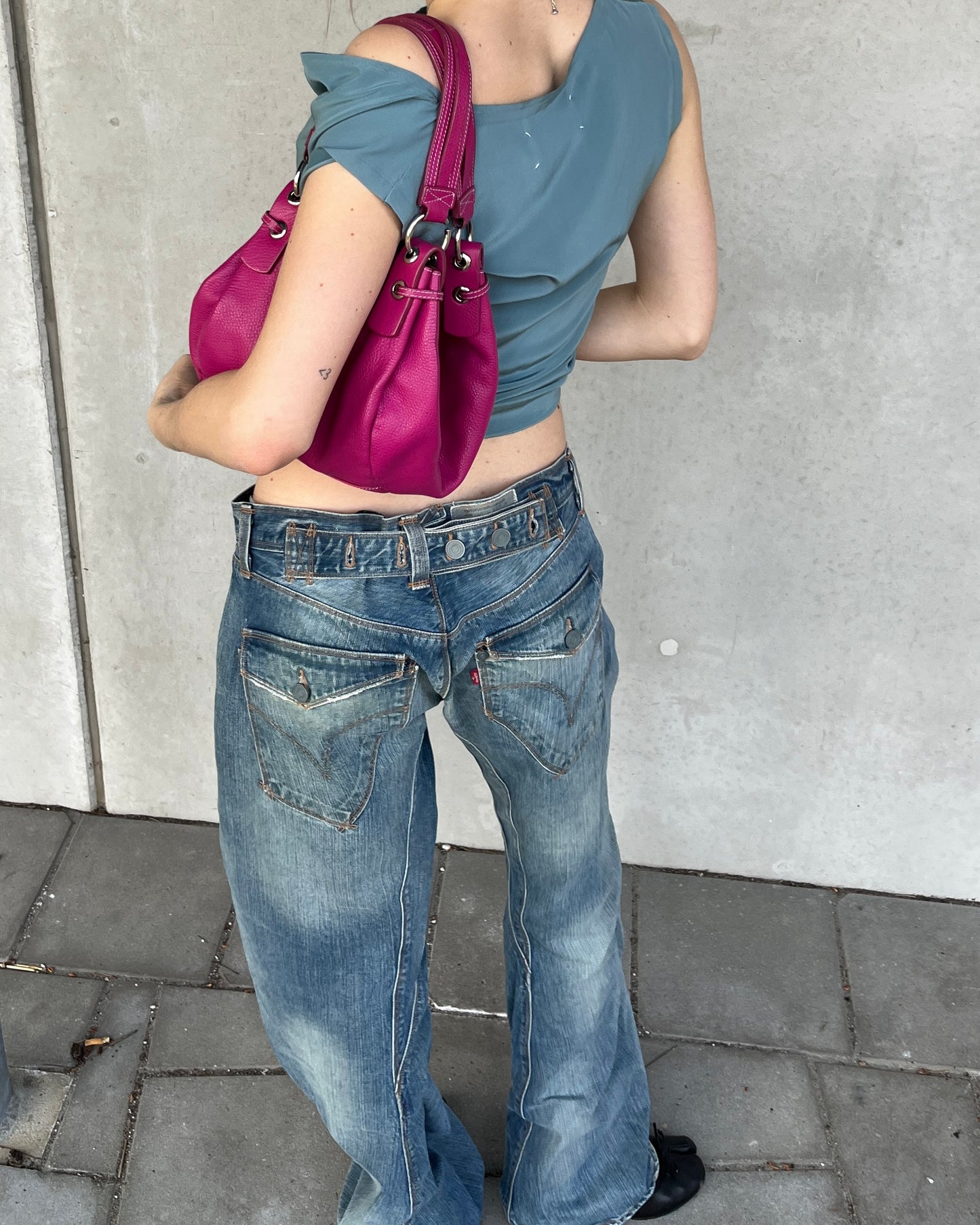 Levi's Engineered buckle jeans ☆ size 33x34