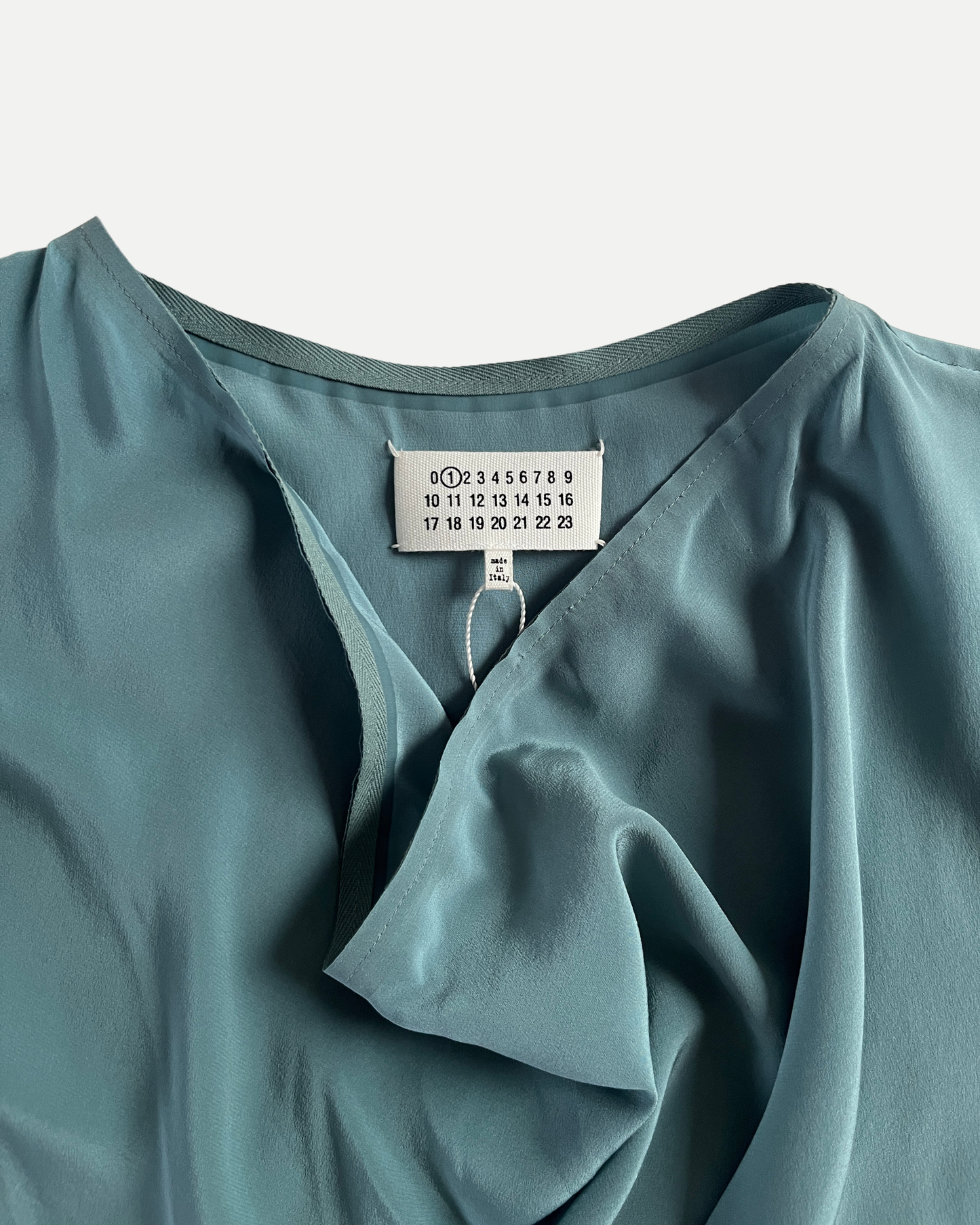 Maison Margiela 100% silk top ☆ size 38