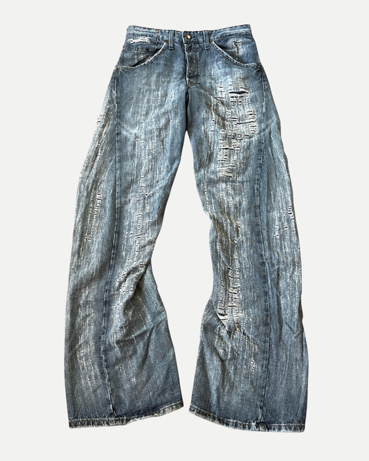 Levi’s Engineered distressed jeans ☆ size 30x34