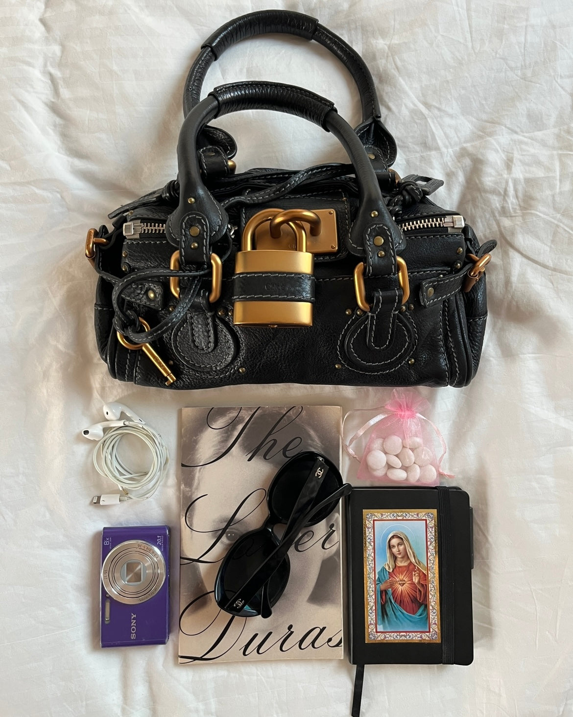 美品 chloe paddington ミニバッグ アクセサリーポーチ グレインレザー製Chloé Symbols Paddingtonミニバッグチャーム 黒 - Chloé