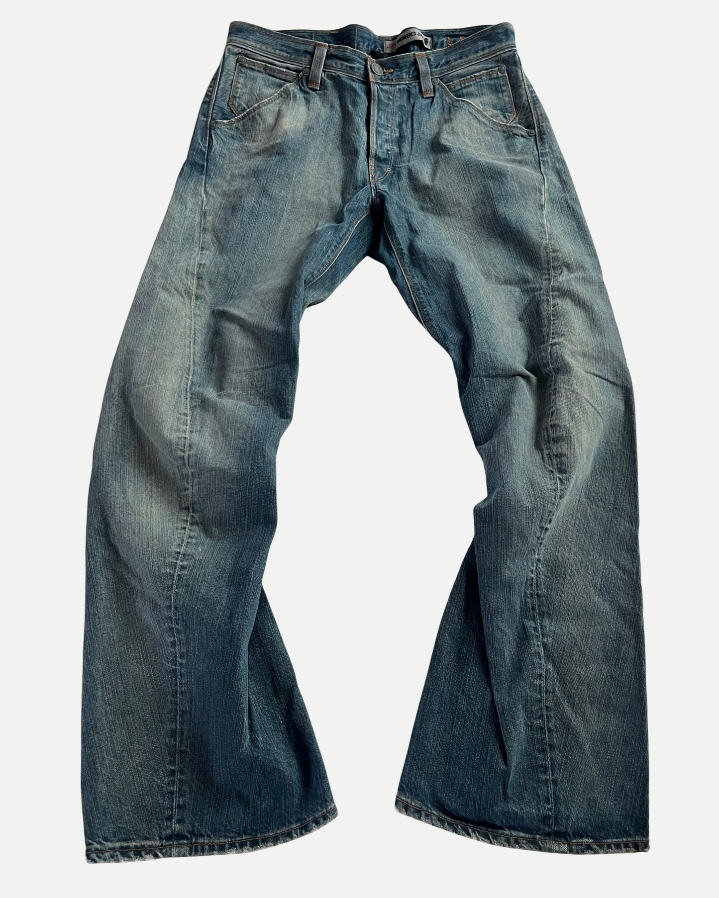 Levi's Engineered buckle jeans ☆ size 33x34