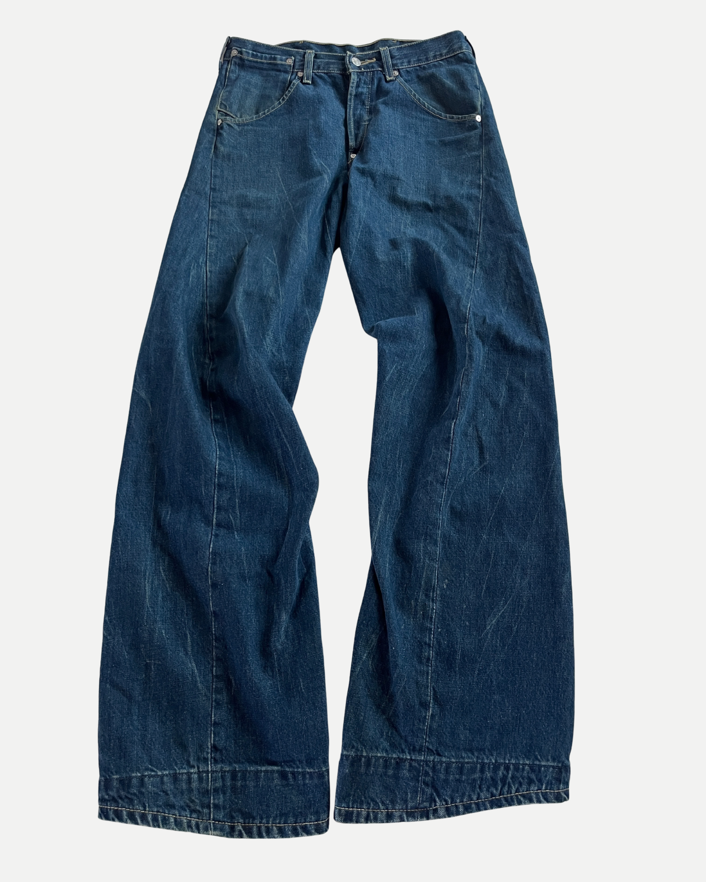 Levi's Engineered buckle jeans ☆size 32 x 34